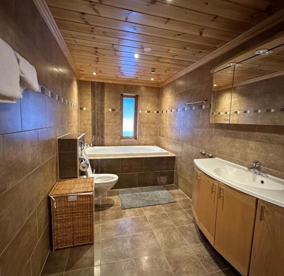 1 Bedroom Apartment Lake View, Ingrids Apartments