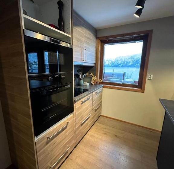1 Bedroom Apartment Lake View, Ingrids Apartments