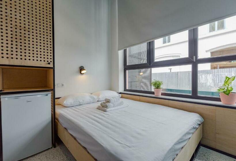 اتاق خانوادگی, Back2me