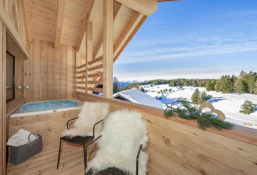 Люкс с гидромассажем, Naturhotel Runa