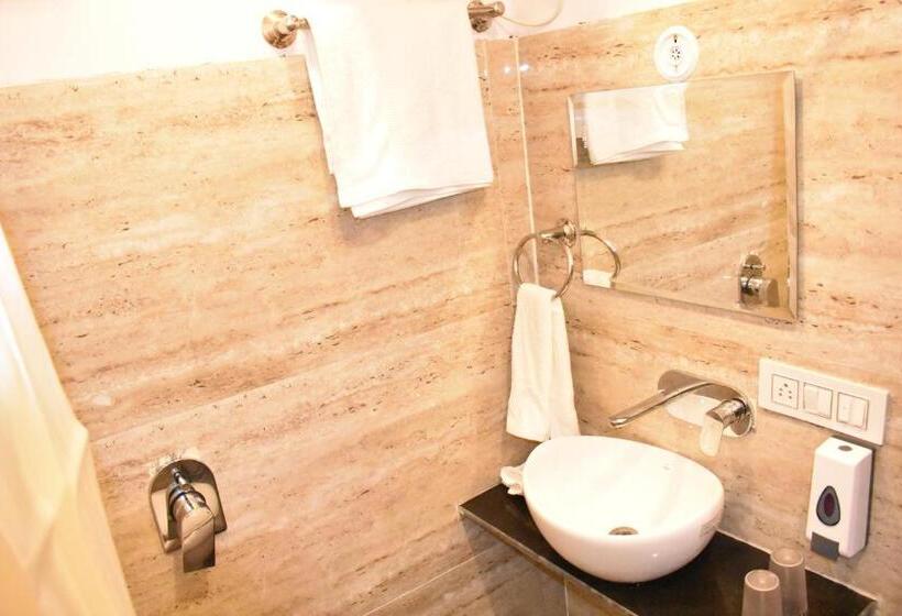 Стандартный Номер Кровать Кинг, Shagun Residency