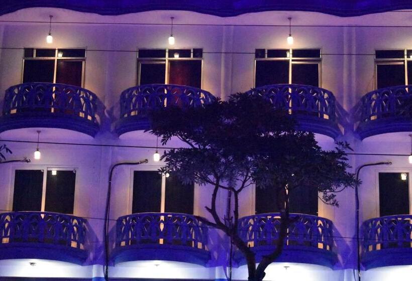 带大床的标准间, Shagun Residency