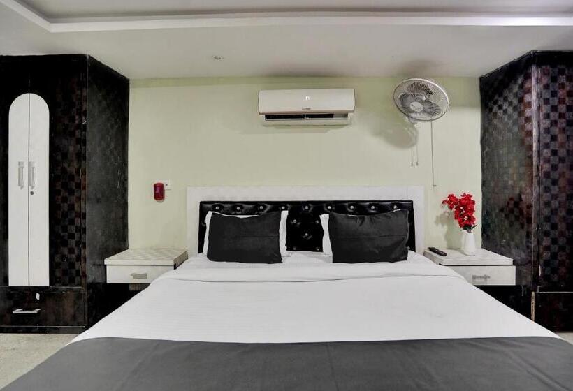 Трехместный Номер Классика, Oyo 23090 Hotel Mani Bhai Patel