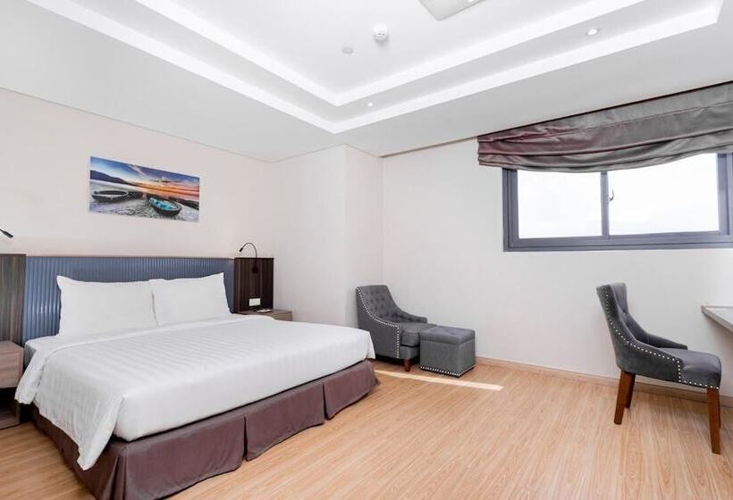 اتاق سوپریور با چشمانداز شهر, Areca Hotel Nha Trang