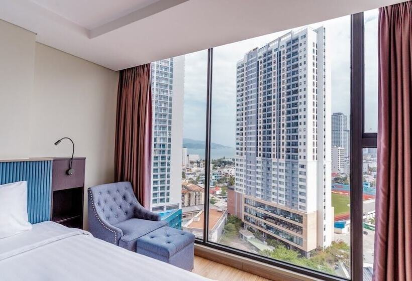 اتاق لوکس با چشم‌انداز دریا, Areca Hotel Nha Trang
