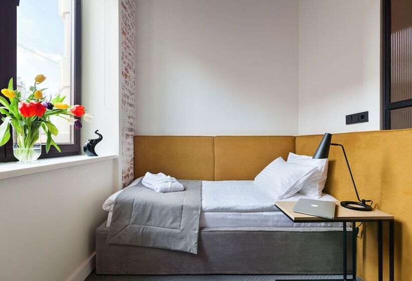 غرفة قياسية فردية, Ferenc Hotel & Restaurant