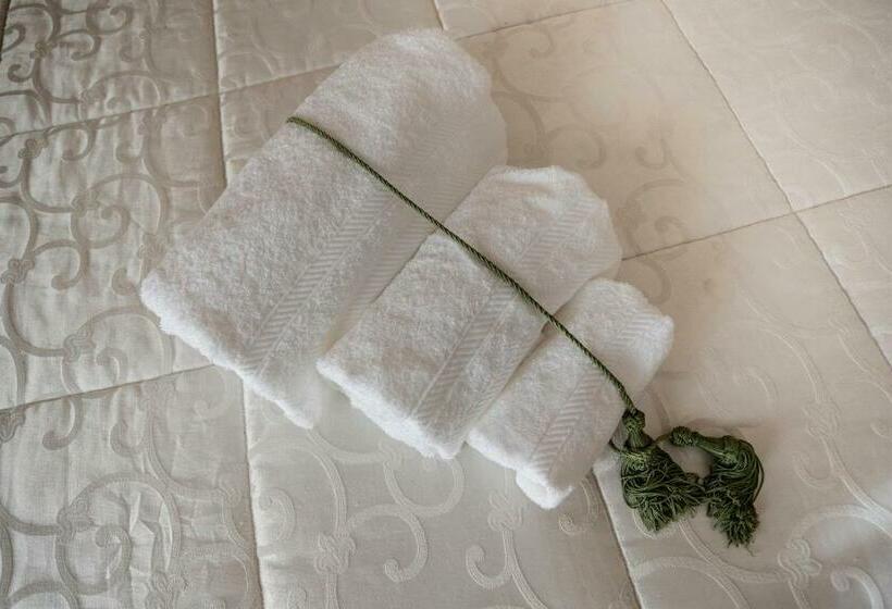 Deluxe Room, A Due Passi Olbia