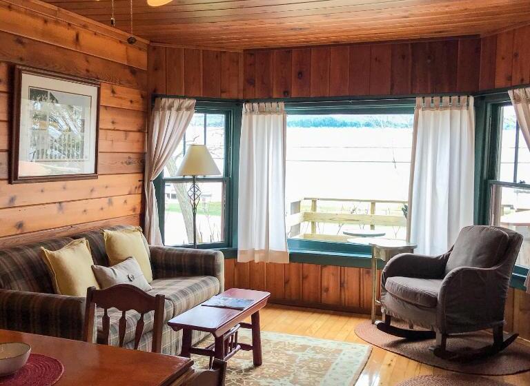 １ベッドルームハウス, Chimney Corners Resort