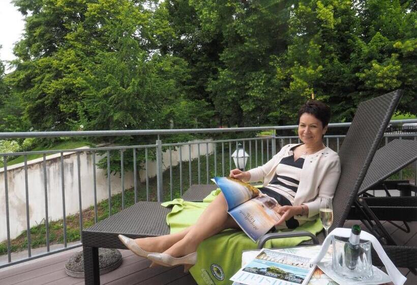 דירת חדר דלוקס, Die Residenz