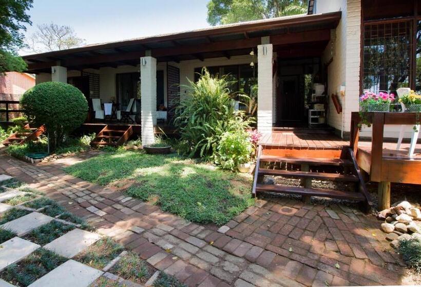 חדר דלוקס עם מיטת קינג, Rustic Butler B&b