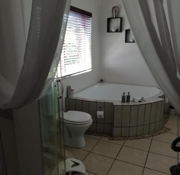 חדר דלוקס עם מיטת קינג, Rustic Butler B&b