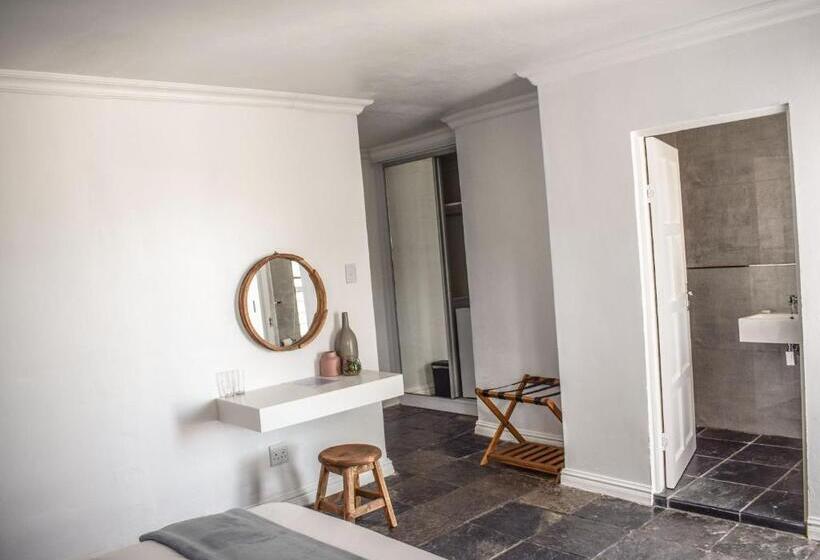 스탠다드 룸 킹사이즈 침대, Santorini Guesthouse