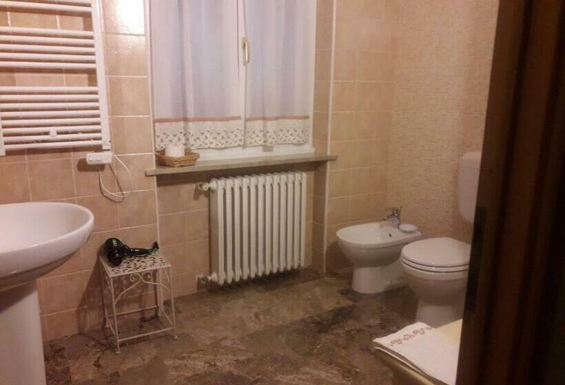 Номер Стандарт, B&bla Collina Dei Ciliegi