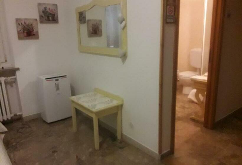 Номер Стандарт, B&bla Collina Dei Ciliegi