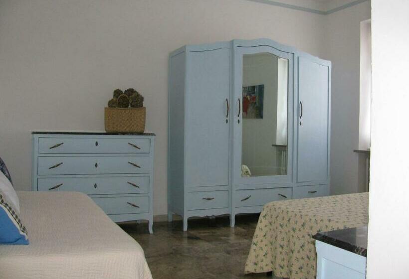 Номер Стандарт Трехместный, B&bla Collina Dei Ciliegi