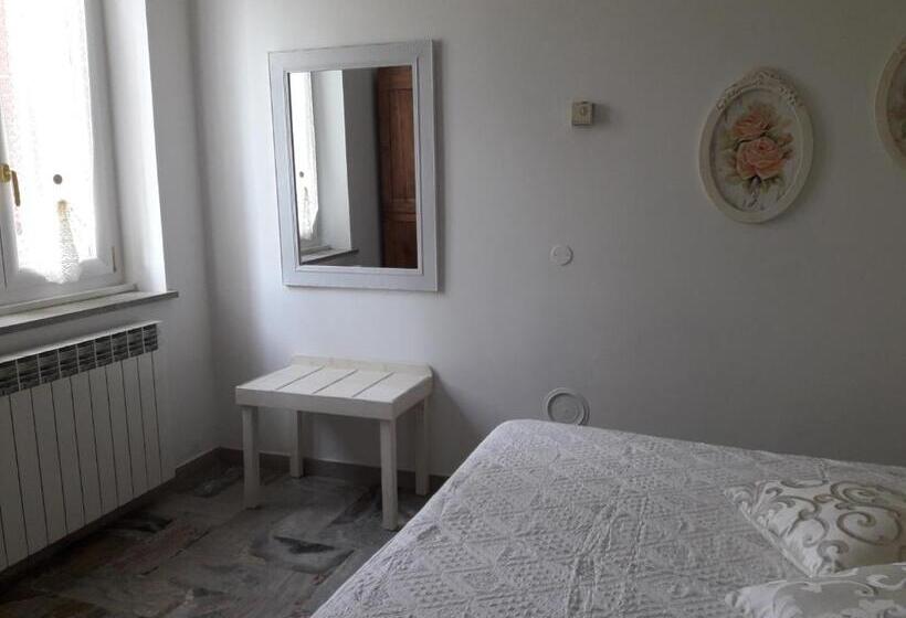 Люкс с Балконом, B&bla Collina Dei Ciliegi