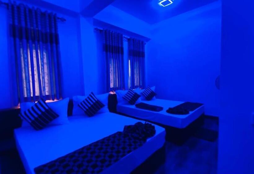 ファミリールーム, Aloft Grand Hotel Ella