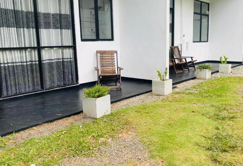 ファミリールーム, Aloft Grand Hotel Ella