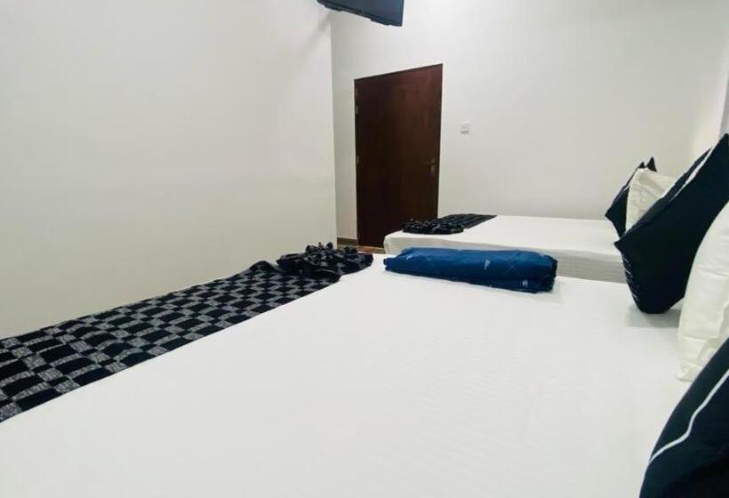 اتاق خانوادگی, Aloft Grand Hotel Ella