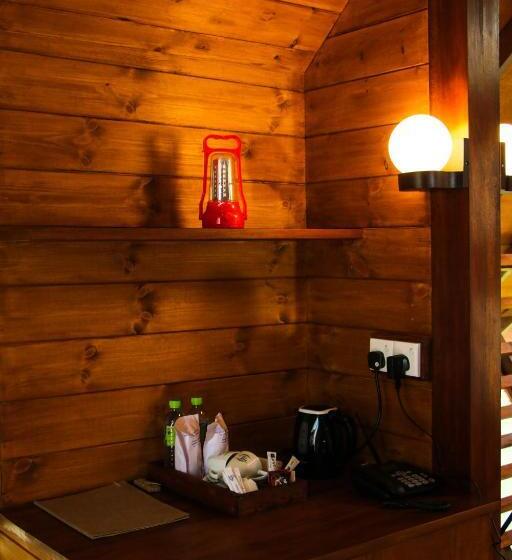 デラックススイート, Aloft Grand Hotel Ella