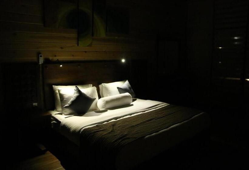 スーペリアースイート, Aloft Grand Hotel Ella