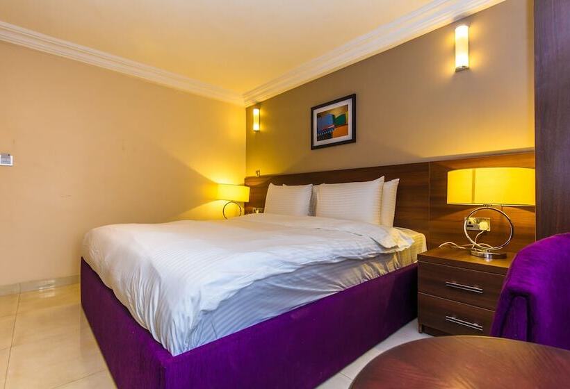 اتاق خانوادگی, Joygate Hotel & Suites