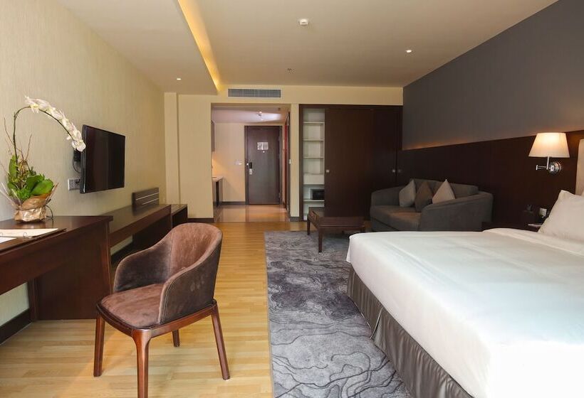 استودیوی لوکس, Olympia City Hotel By Dara