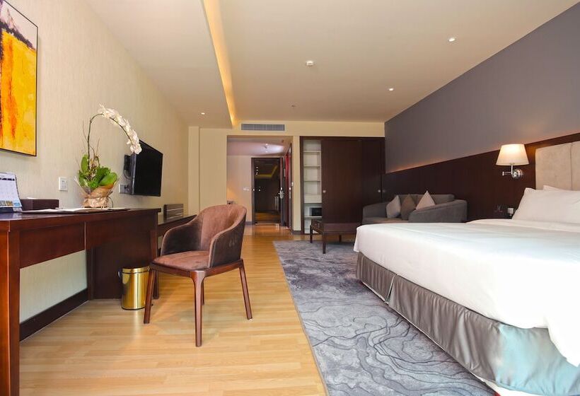 استودیوی لوکس, Olympia City Hotel By Dara