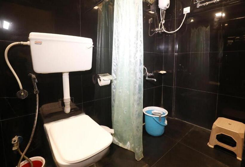 اتاق لوکس, Pali Village Resort