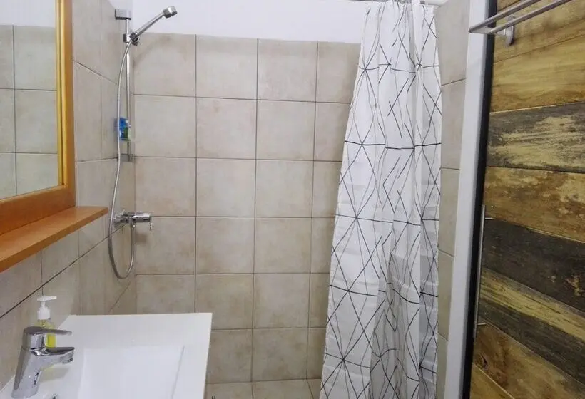 اتاق استاندارد, Urban Lodge