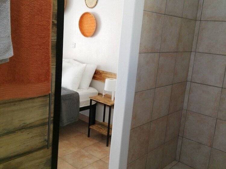 اتاق استاندارد, Urban Lodge