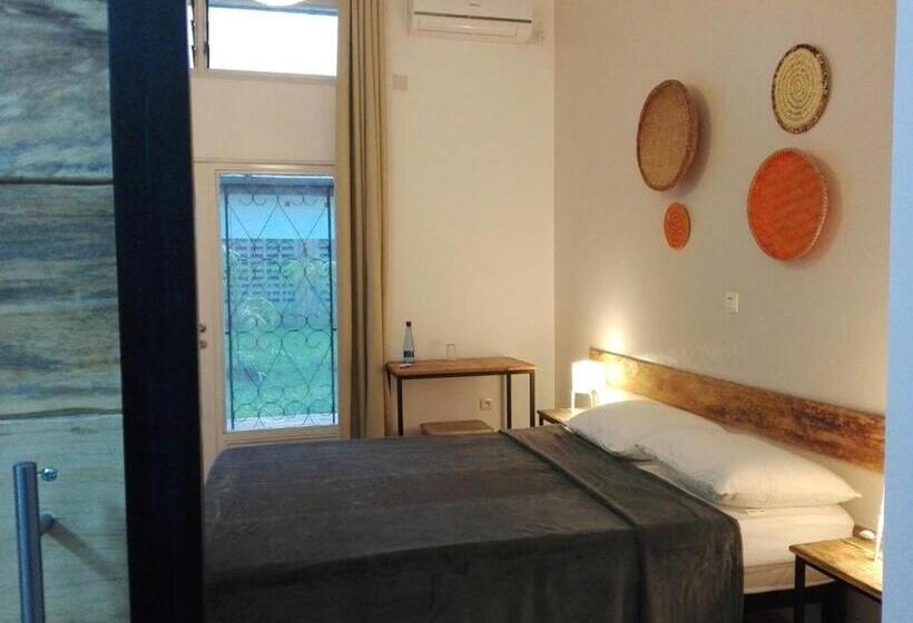 اتاق استاندارد, Urban Lodge