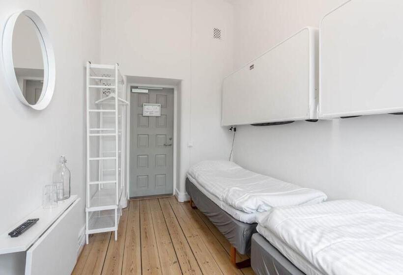 スタンダードトリプルルーム, Kronohäktet