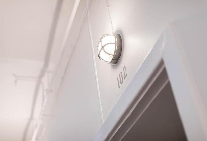 スタンダードルーム, Kronohäktet