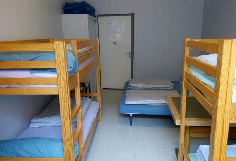 اتاق خانوادگی, Maison Familiale Des Gueyniers