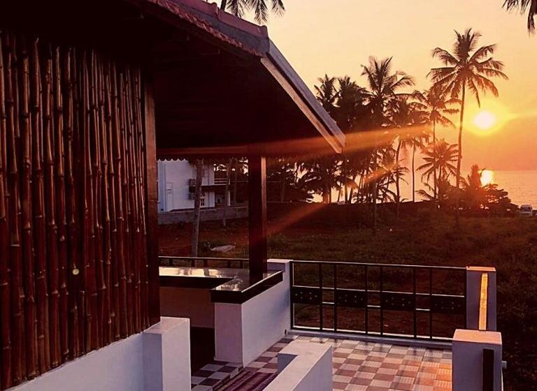 اتاق استاندارد با بالکن و چشم‌انداز دریا, Sherly Cottages