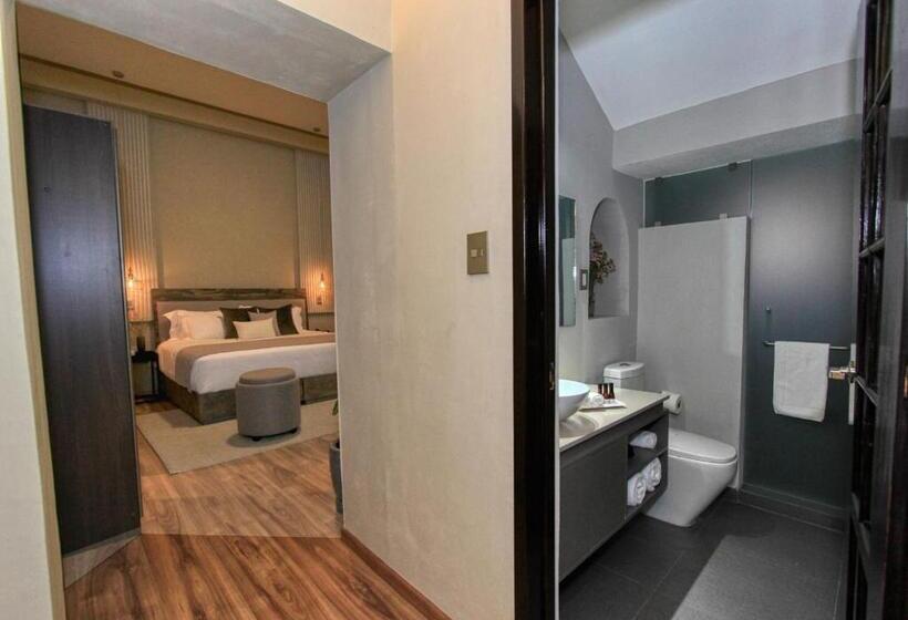 Deluxe Suite King Bed, Casa Florencia Hotel Boutique