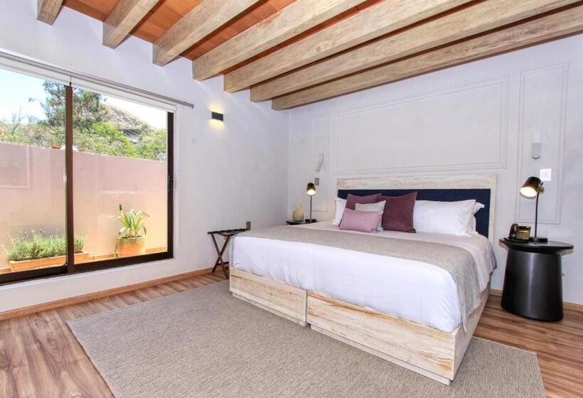 سوییت جونیور, Casa Florencia Hotel Boutique