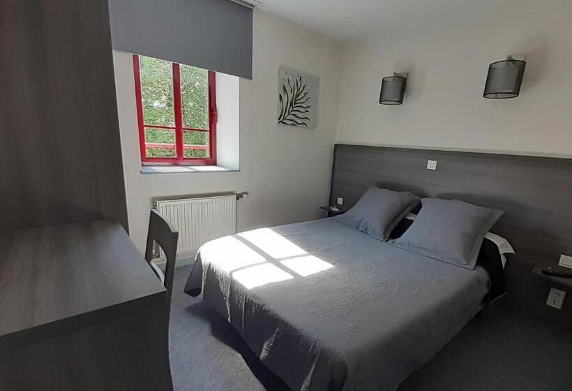 غرفة قياسية, La Boule D'or