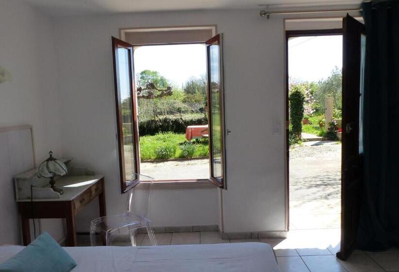 غرفة قياسية لذوى الاحتياجات الخاصة, La Ferme De Chaleyre