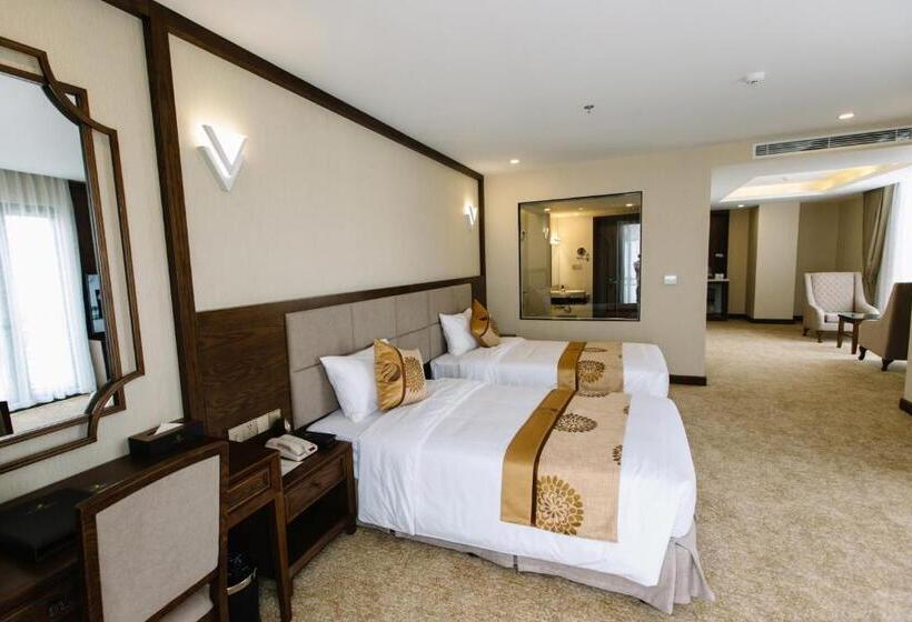 سوییت جونیور با بالکن, Duc Huy Grand