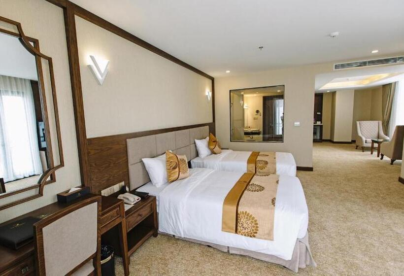 اتاق لوکس, Duc Huy Grand