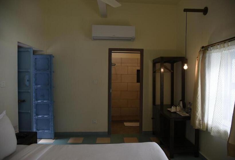 디럭스 룸, Baijoo Niwas