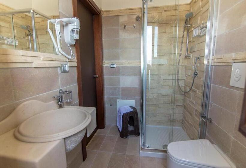 חדר סטנדרט לשלושה, B&b Dimmito