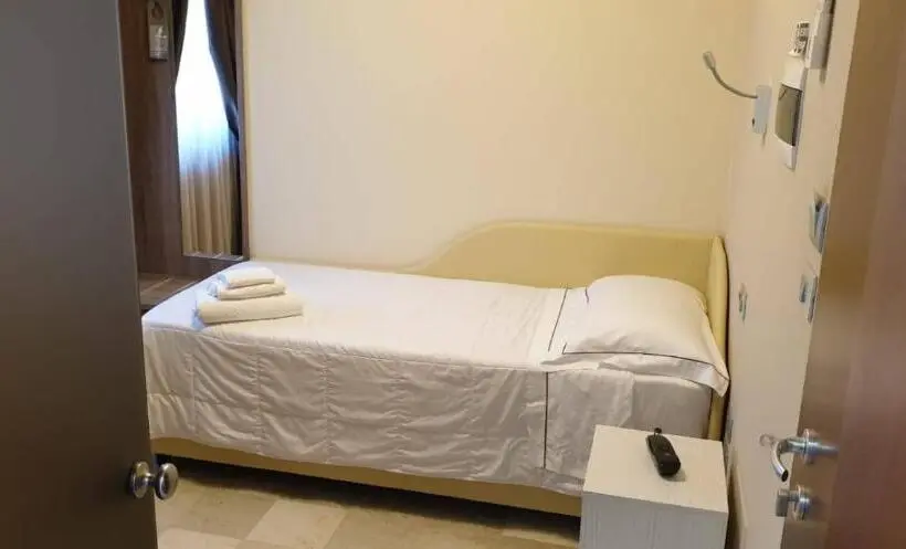 Standard Yhden Hengen Huone, B&b Dimmito