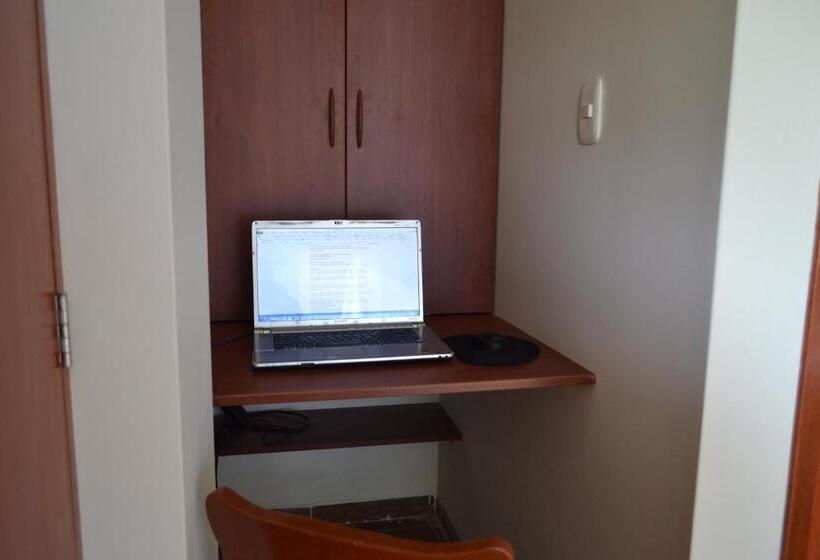 اتاق استاندارد با چشمانداز کوهستان, Los Alamos