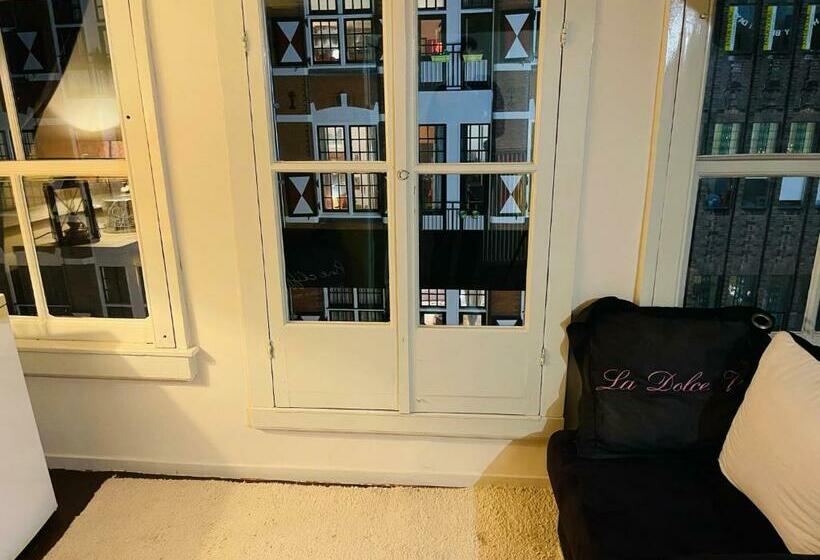 וילת סופריור, חדר שינה 1, Red Light Chinatown City Centre