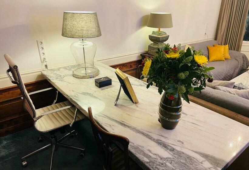 וילת סופריור, חדר שינה 1, Red Light Chinatown City Centre