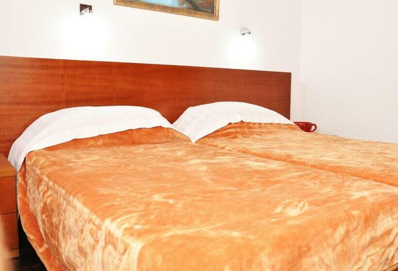 חדר דלוקס, Old Town Hava Baci