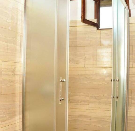 חדר דלוקס, Old Town Hava Baci